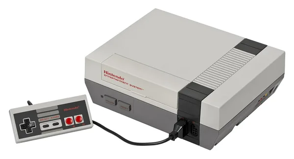 Console Nintendo NES (1989)