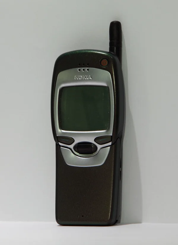 Nokia 7110